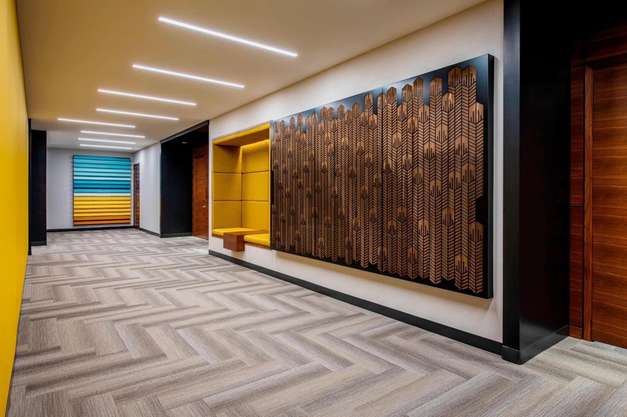 Residence Inn By Marriott Calgary Downtown/Beltline District Esterno foto