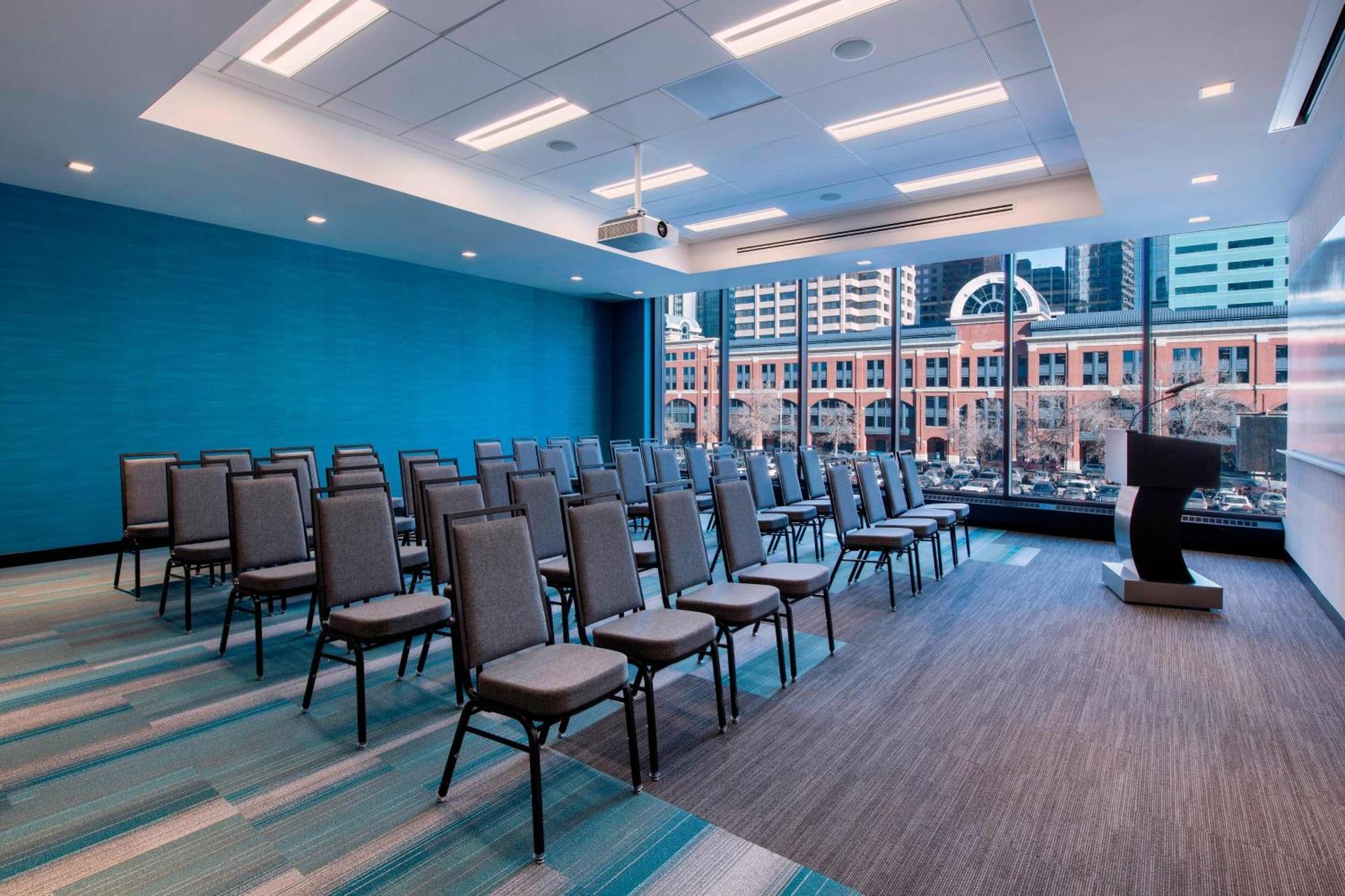 Residence Inn By Marriott Calgary Downtown/Beltline District Esterno foto