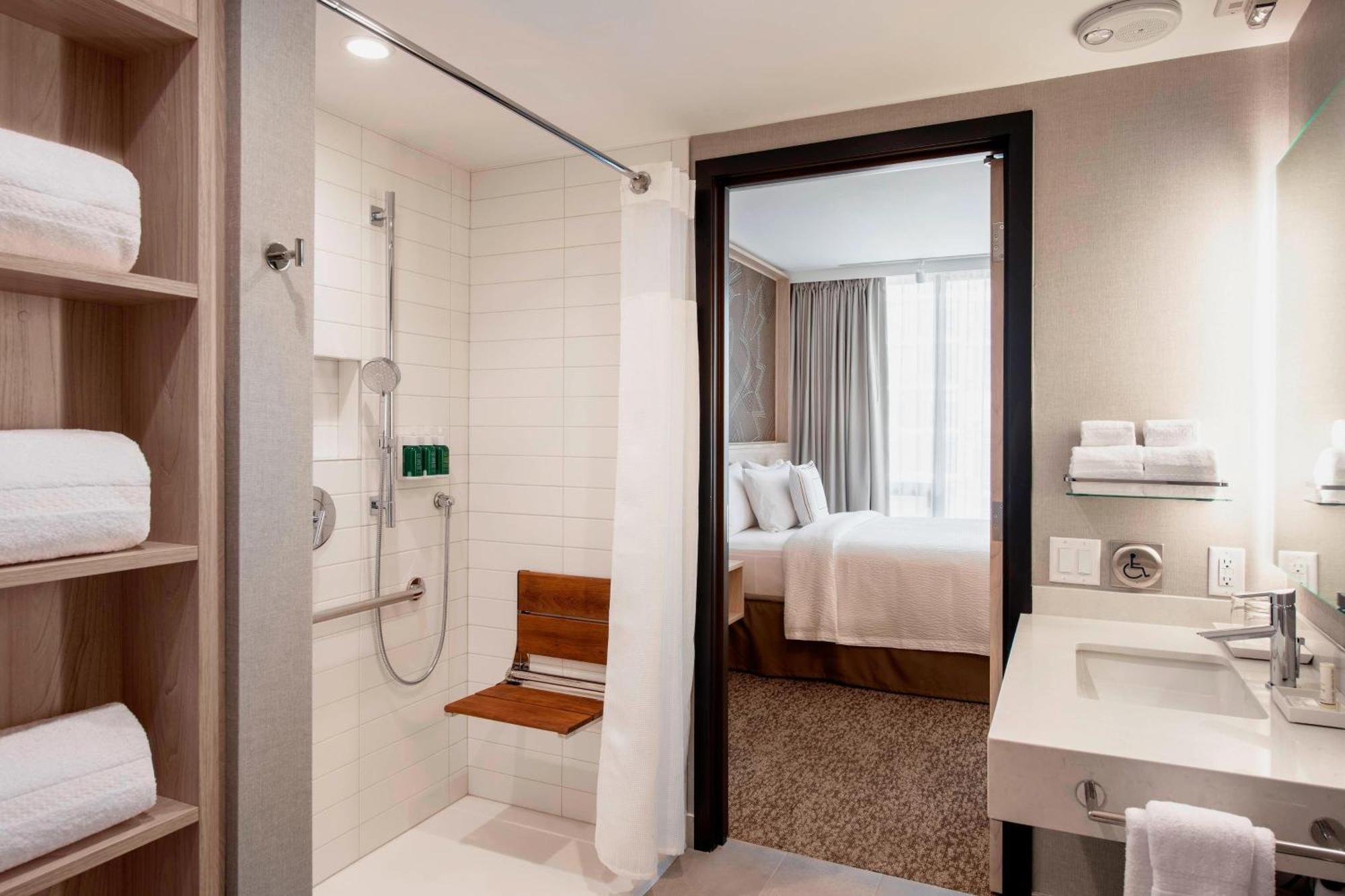 Residence Inn By Marriott Calgary Downtown/Beltline District Esterno foto